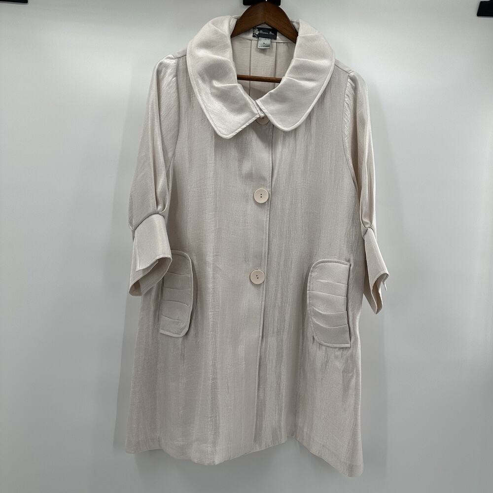 Damee Swing Jacket Womens Medium Pearl White‎ Button Shimmer Flowy Peter Pan